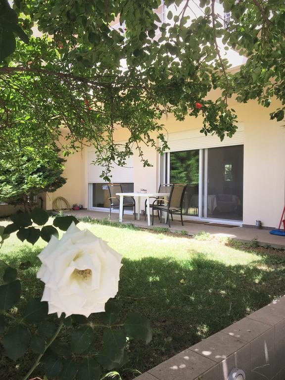 Rose Garden Apartman Kalamáta Kültér fotó